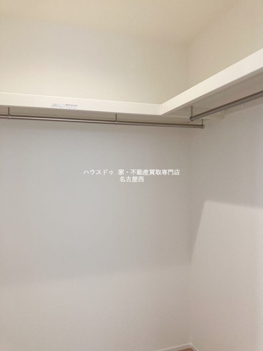 ウォークインクローゼット