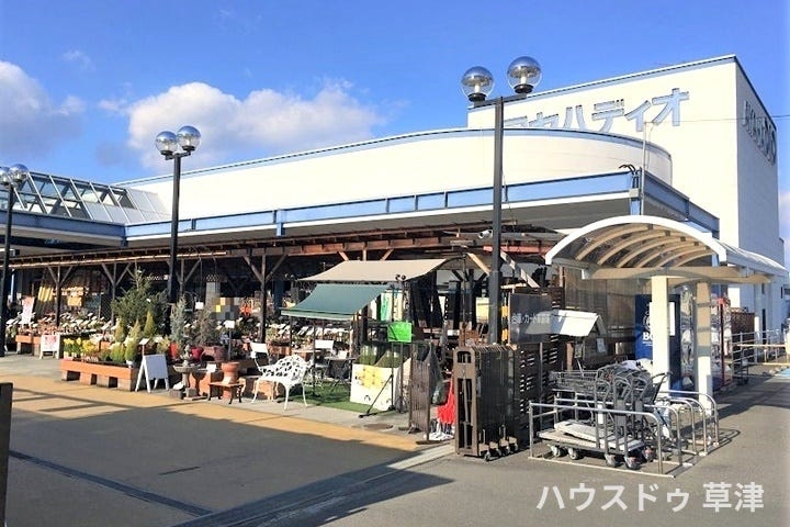 アヤハディオ守山店